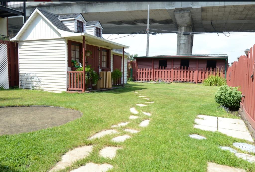 Big Cozy House Villa Montreal Exterior photo